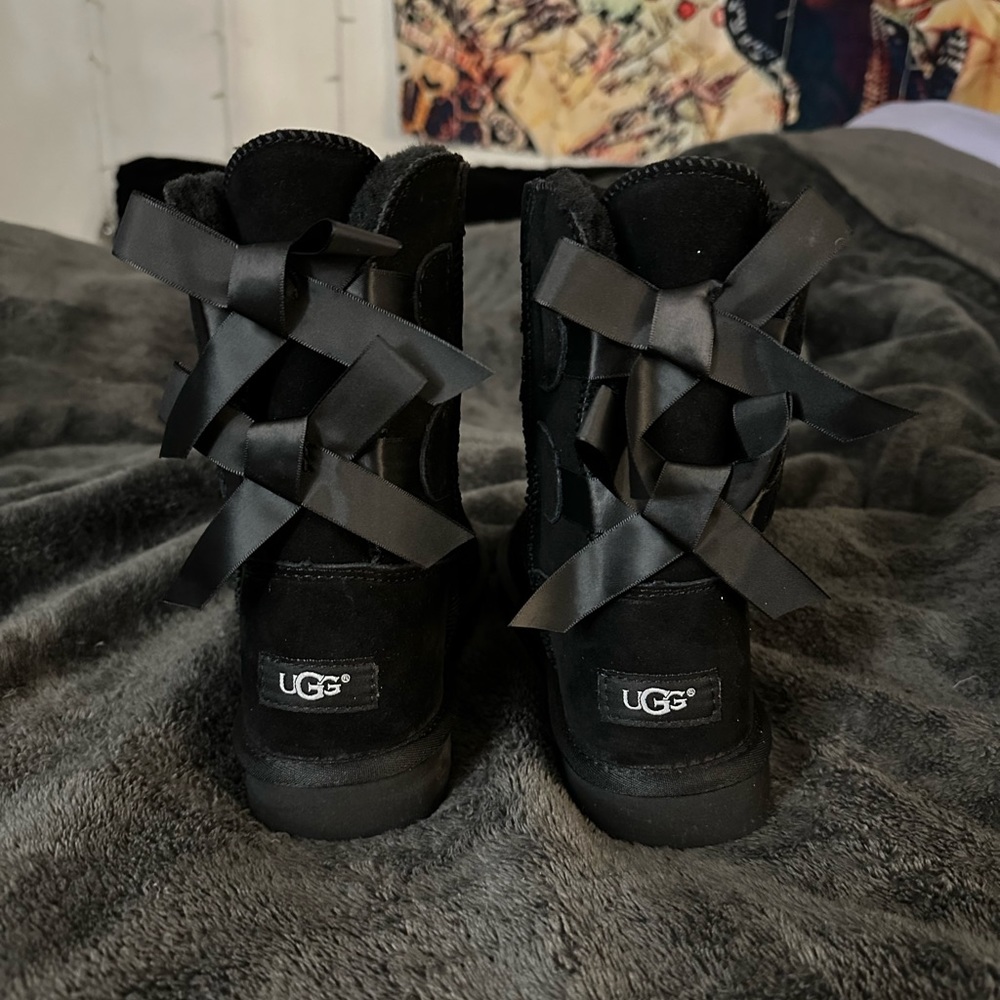 UGG’s Bailey Bow II